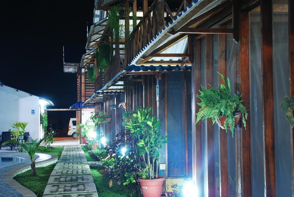 Hotel Utueane 레티시아 외부 사진