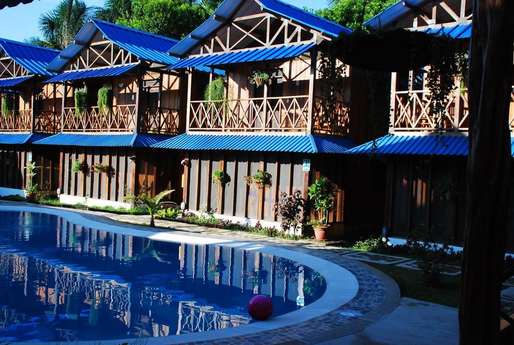 Hotel Utueane 레티시아 외부 사진